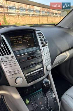 Внедорожник / Кроссовер Lexus RX 2005 в 