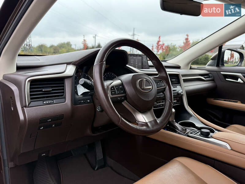 Внедорожник / Кроссовер Lexus RX 2017 в Ирпене