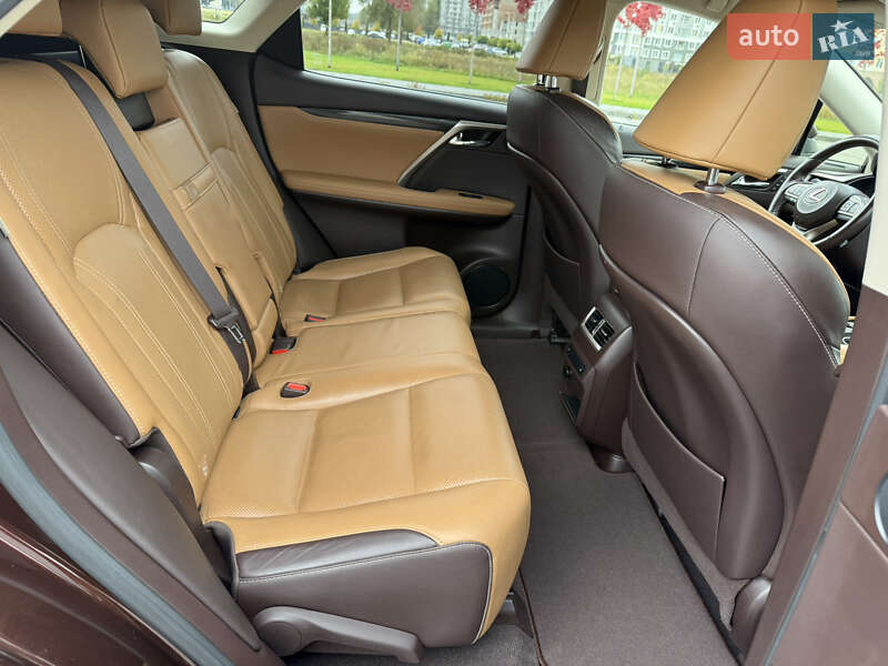 Внедорожник / Кроссовер Lexus RX 2017 в Ирпене