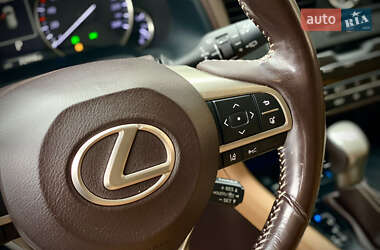 Внедорожник / Кроссовер Lexus RX 2018 в 