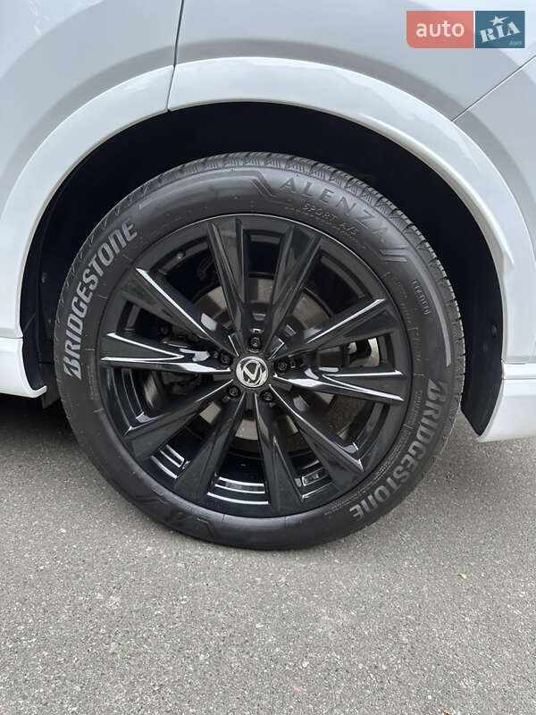 Внедорожник / Кроссовер Lexus RX 2022 в Киеве