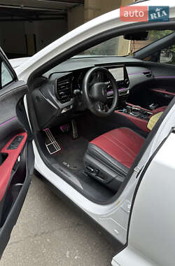 Внедорожник / Кроссовер Lexus RX 2022 в Киеве