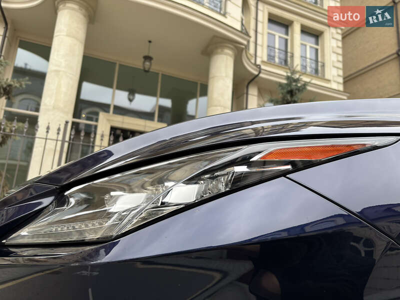 Позашляховик / Кросовер Lexus RX 2018 в Києві