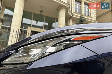 Позашляховик / Кросовер Lexus RX 2018 в  фото 18 Позашляховик / Кросовер Lexus RX 2018 в