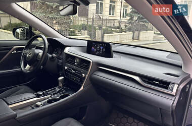 Позашляховик / Кросовер Lexus RX 2018 в  фото 47 Позашляховик / Кросовер Lexus RX 2018 в
