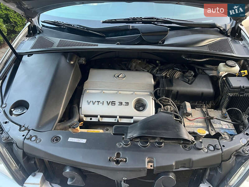 Внедорожник / Кроссовер Lexus RX 2005 в Черновцах