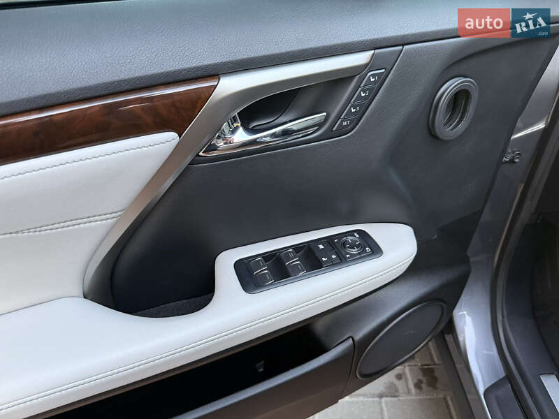 Позашляховик / Кросовер Lexus RX 2017 в Києві фото 6 Позашляховик / Кросовер Lexus RX 2017 в Києві