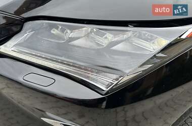 Внедорожник / Кроссовер Lexus RX 2016 в 