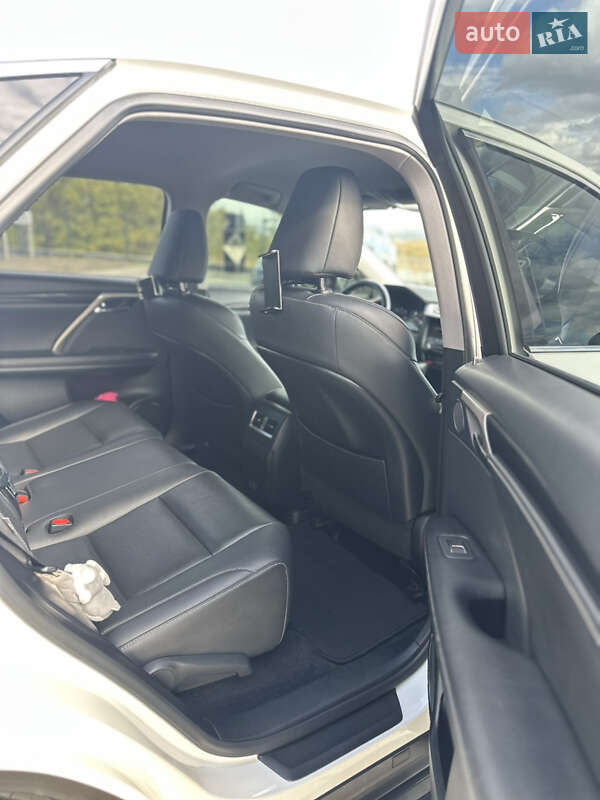 Позашляховик / Кросовер Lexus RX 2021 в Дніпрі фото 10 Позашляховик / Кросовер Lexus RX 2021 в Дніпрі