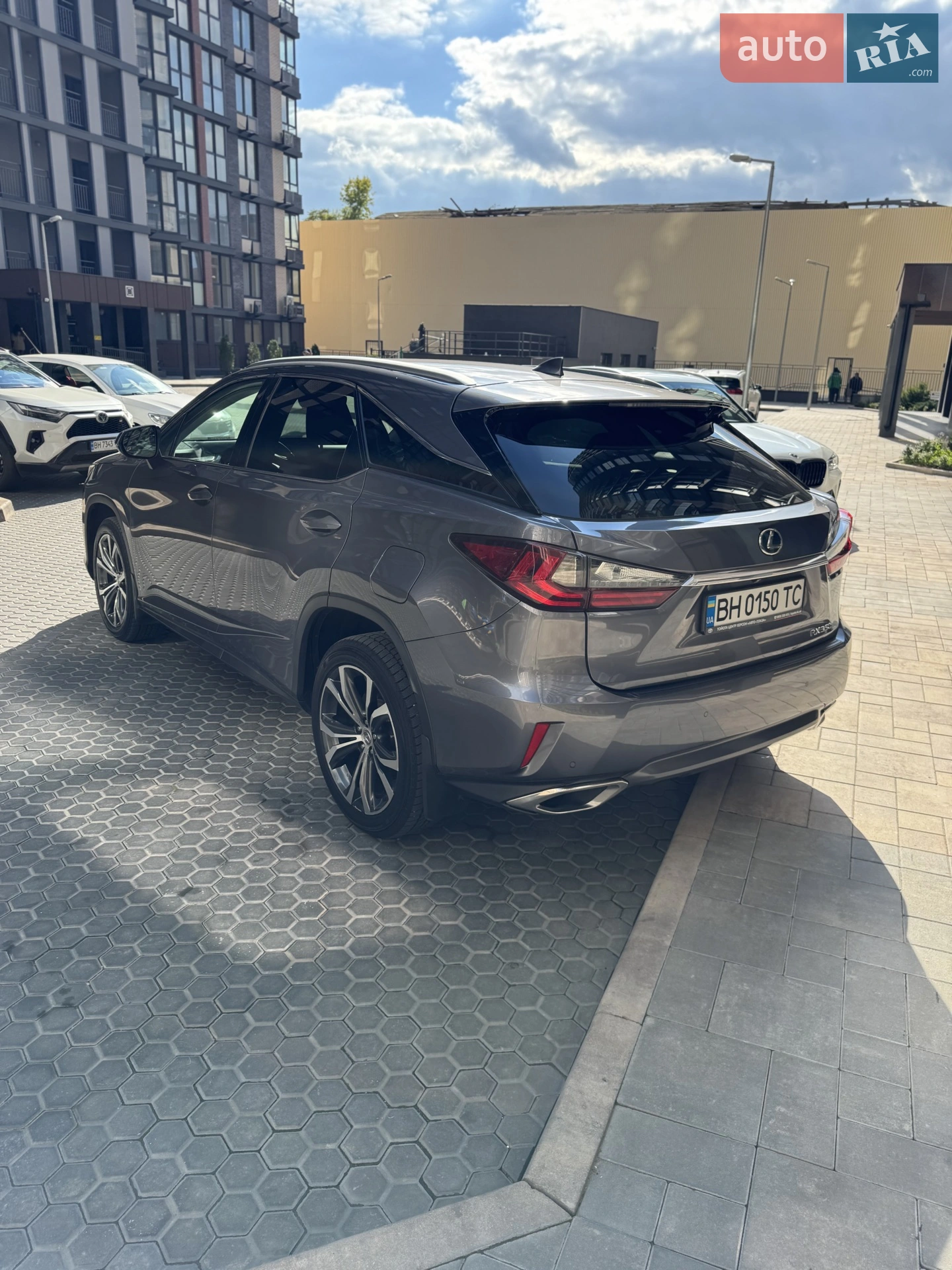 2017 Lexus RX - мініатюра 3