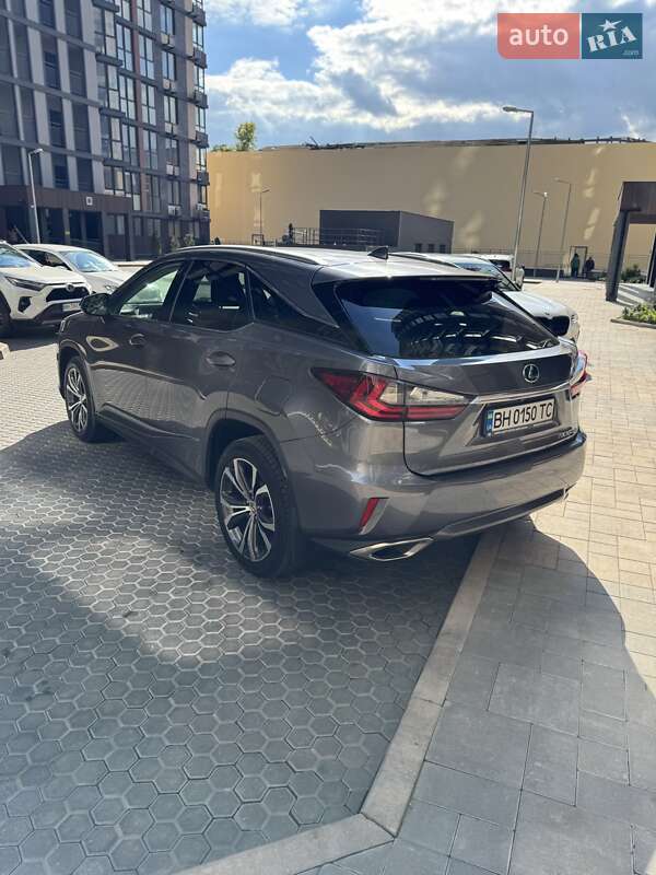 Позашляховик / Кросовер Lexus RX 2017 в Одесі фото 3 Позашляховик / Кросовер Lexus RX 2017 в Одесі