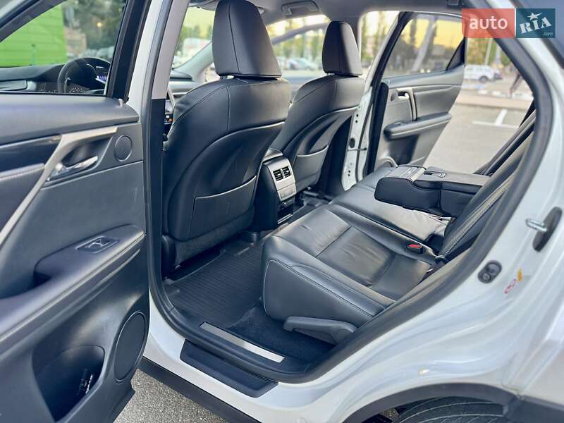 Внедорожник / Кроссовер Lexus RX 2016 в Киеве