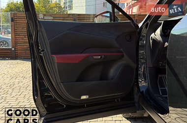 Внедорожник / Кроссовер Lexus RX 2022 в 