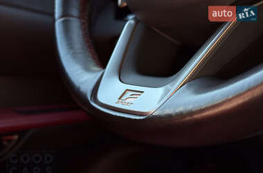 Внедорожник / Кроссовер Lexus RX 2022 в 
