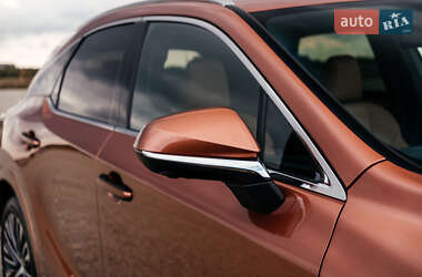 Внедорожник / Кроссовер Lexus RX 2024 в 