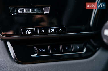 Внедорожник / Кроссовер Lexus RX 2024 в 