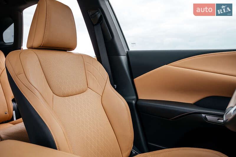 Внедорожник / Кроссовер Lexus RX 2024 в Тернополе