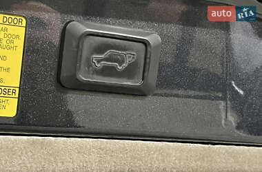 Внедорожник / Кроссовер Lexus RX 2006 в 