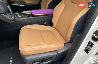 Позашляховик / Кросовер Lexus RX 2023 в  фото 31 Позашляховик / Кросовер Lexus RX 2023 в