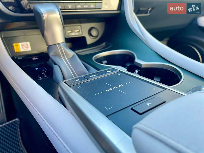 Позашляховик / Кросовер Lexus RX 2022 в Івано-Франківську фото 25 Позашляховик / Кросовер Lexus RX 2022 в Івано-Франківську