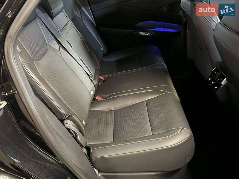 Позашляховик / Кросовер Lexus RX 2024 в Києві