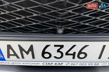 Внедорожник / Кроссовер Lexus RX 2018 в 