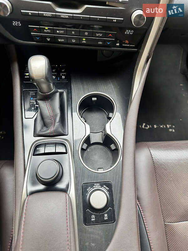 Внедорожник / Кроссовер Lexus RX 2016 в Киеве