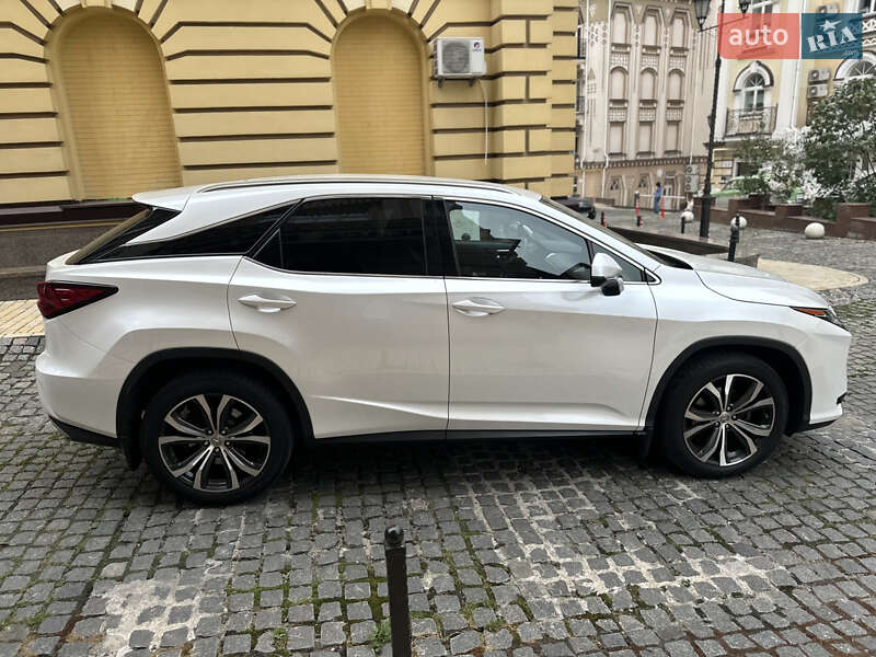 Внедорожник / Кроссовер Lexus RX 2016 в Киеве