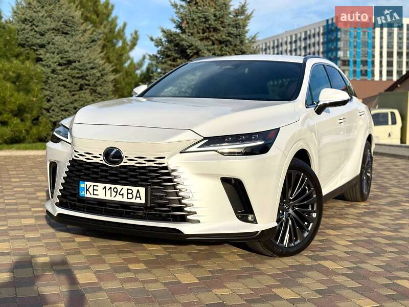 Lexus RX 2023