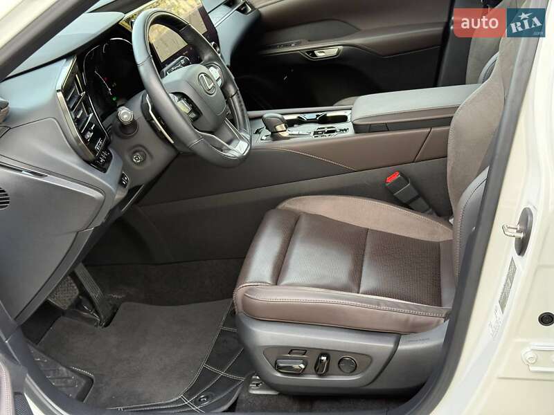 Внедорожник / Кроссовер Lexus RX 2023 в Киеве