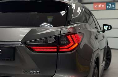 Позашляховик / Кросовер Lexus RX 2019 в  фото 13 Позашляховик / Кросовер Lexus RX 2019 в