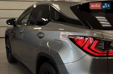 Позашляховик / Кросовер Lexus RX 2019 в  фото 29 Позашляховик / Кросовер Lexus RX 2019 в