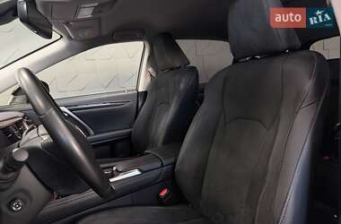 Позашляховик / Кросовер Lexus RX 2019 в  фото 39 Позашляховик / Кросовер Lexus RX 2019 в