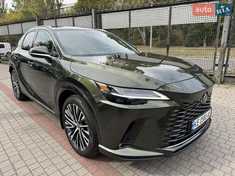 Lexus RX 2023