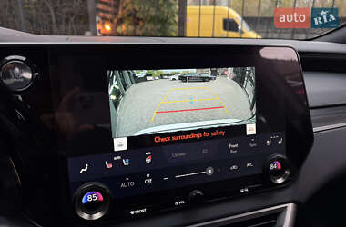 Позашляховик / Кросовер Lexus RX 2023 в  фото 21 Позашляховик / Кросовер Lexus RX 2023 в