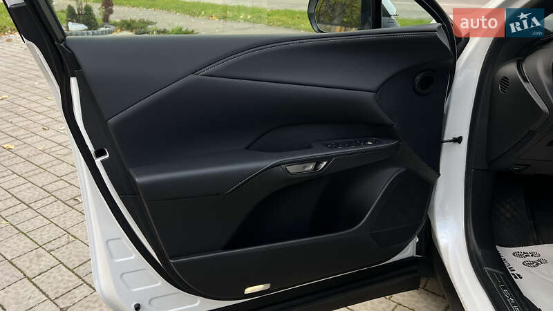 Позашляховик / Кросовер Lexus RX 2024 в Львові