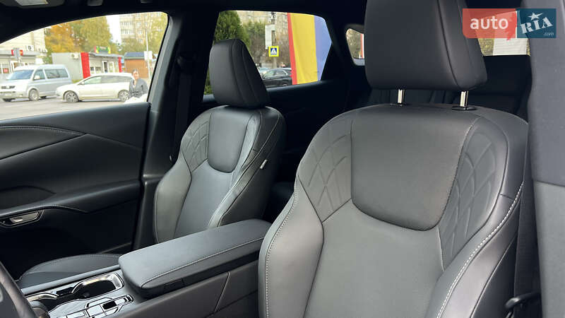 Позашляховик / Кросовер Lexus RX 2024 в Львові