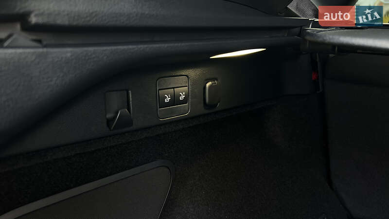 Позашляховик / Кросовер Lexus RX 2024 в Львові