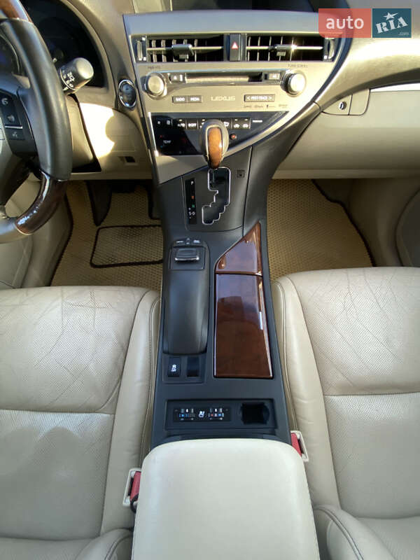 Позашляховик / Кросовер Lexus RX 2015 в Києві фото 19 Позашляховик / Кросовер Lexus RX 2015 в Києві