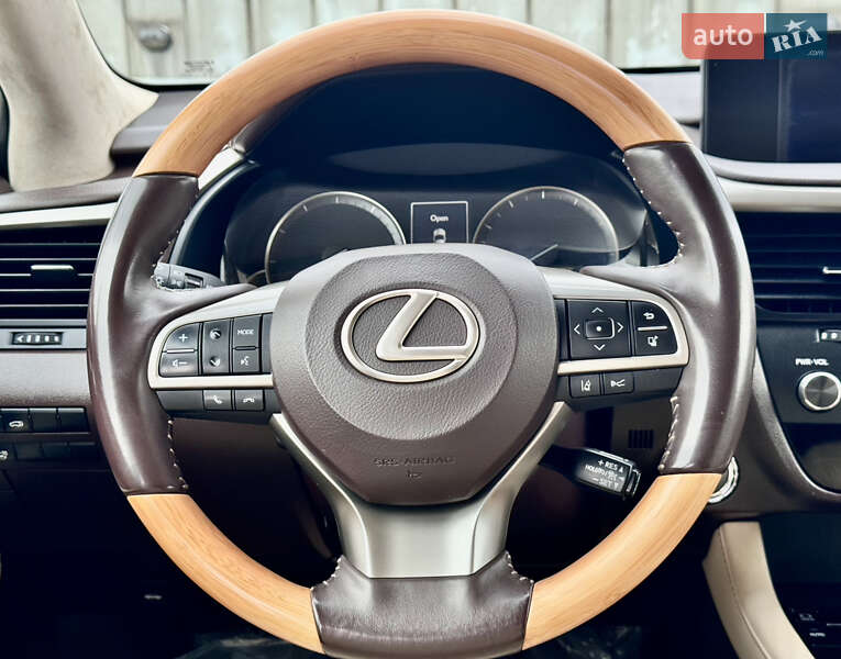Внедорожник / Кроссовер Lexus RX 2018 в Киеве