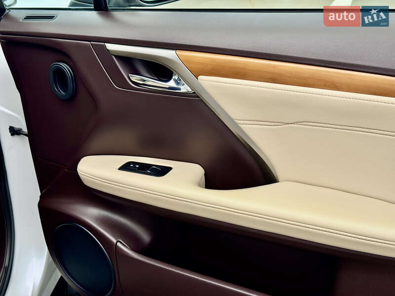 Внедорожник / Кроссовер Lexus RX 2018 в Киеве