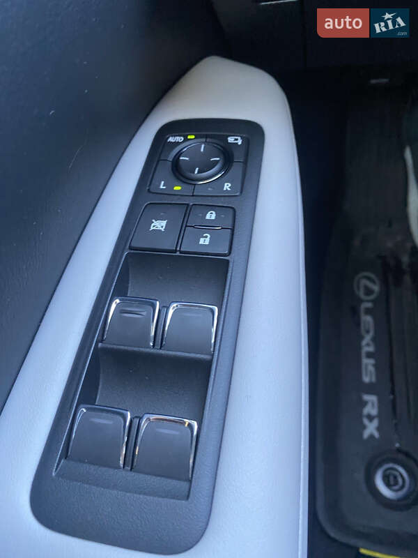 Внедорожник / Кроссовер Lexus RX 2021 в Киеве фото 47 Внедорожник / Кроссовер Lexus RX 2021 в Киеве