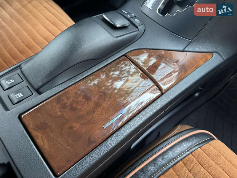 Позашляховик / Кросовер Lexus RX 2013 в Києві фото 45 Позашляховик / Кросовер Lexus RX 2013 в Києві