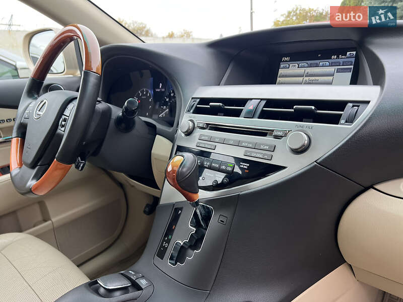 Внедорожник / Кроссовер Lexus RX 2009 в Днепре