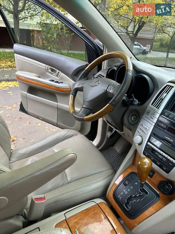 Внедорожник / Кроссовер Lexus RX 2005 в Львове