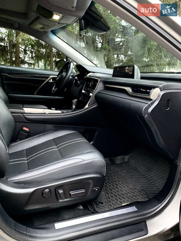 Позашляховик / Кросовер Lexus RX 2019 в Рівному фото 36 Позашляховик / Кросовер Lexus RX 2019 в Рівному