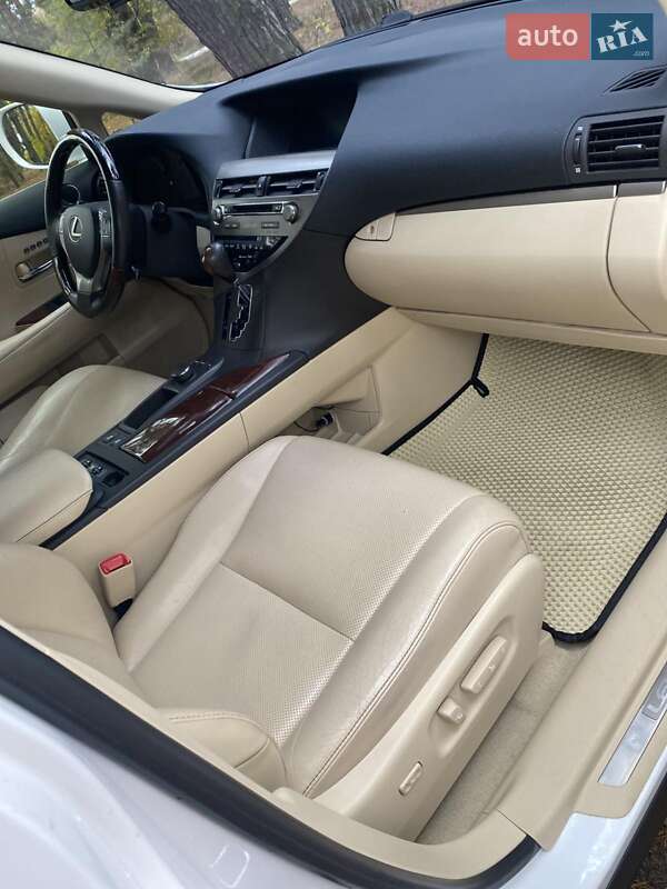 Внедорожник / Кроссовер Lexus RX 2013 в Киеве фото 18 Внедорожник / Кроссовер Lexus RX 2013 в Киеве