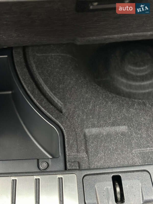 Внедорожник / Кроссовер Lexus RX 2016 в Харькове фото 25 Внедорожник / Кроссовер Lexus RX 2016 в Харькове