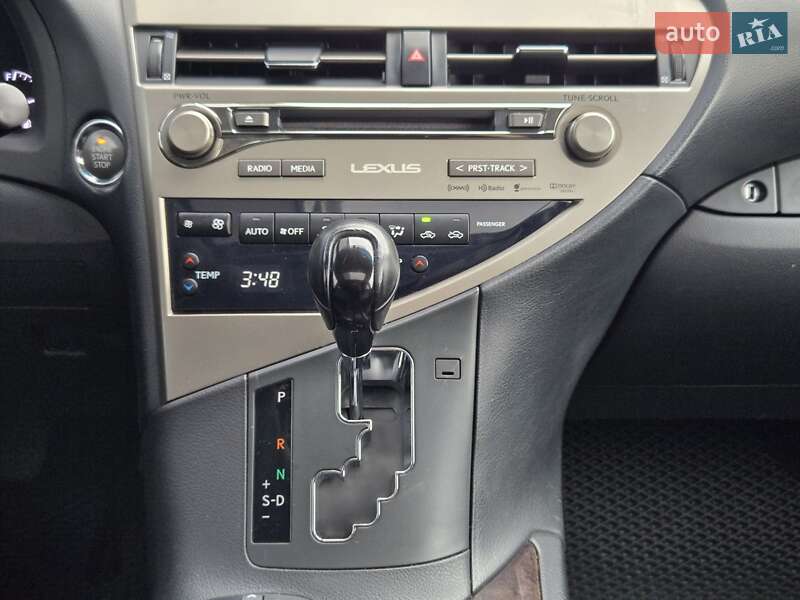 Позашляховик / Кросовер Lexus RX 2015 в Києві фото 25 Позашляховик / Кросовер Lexus RX 2015 в Києві