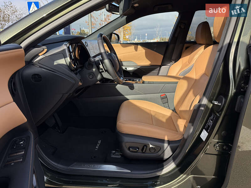Внедорожник / Кроссовер Lexus RX 2023 в Киеве фото 22 Внедорожник / Кроссовер Lexus RX 2023 в Киеве